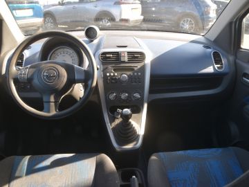 Opel Agila